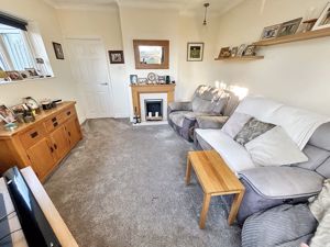 Lounge- click for photo gallery